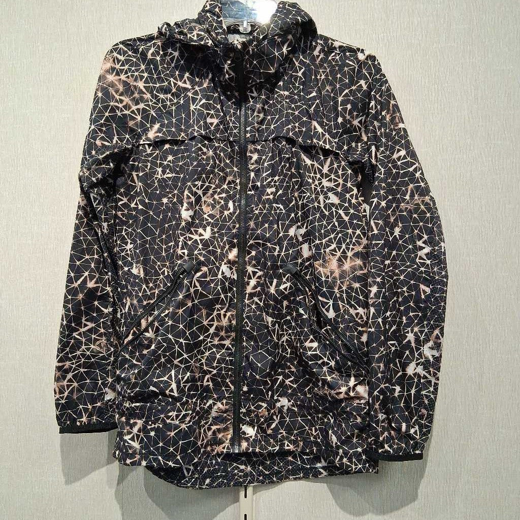 Full zip hooded windbreaker