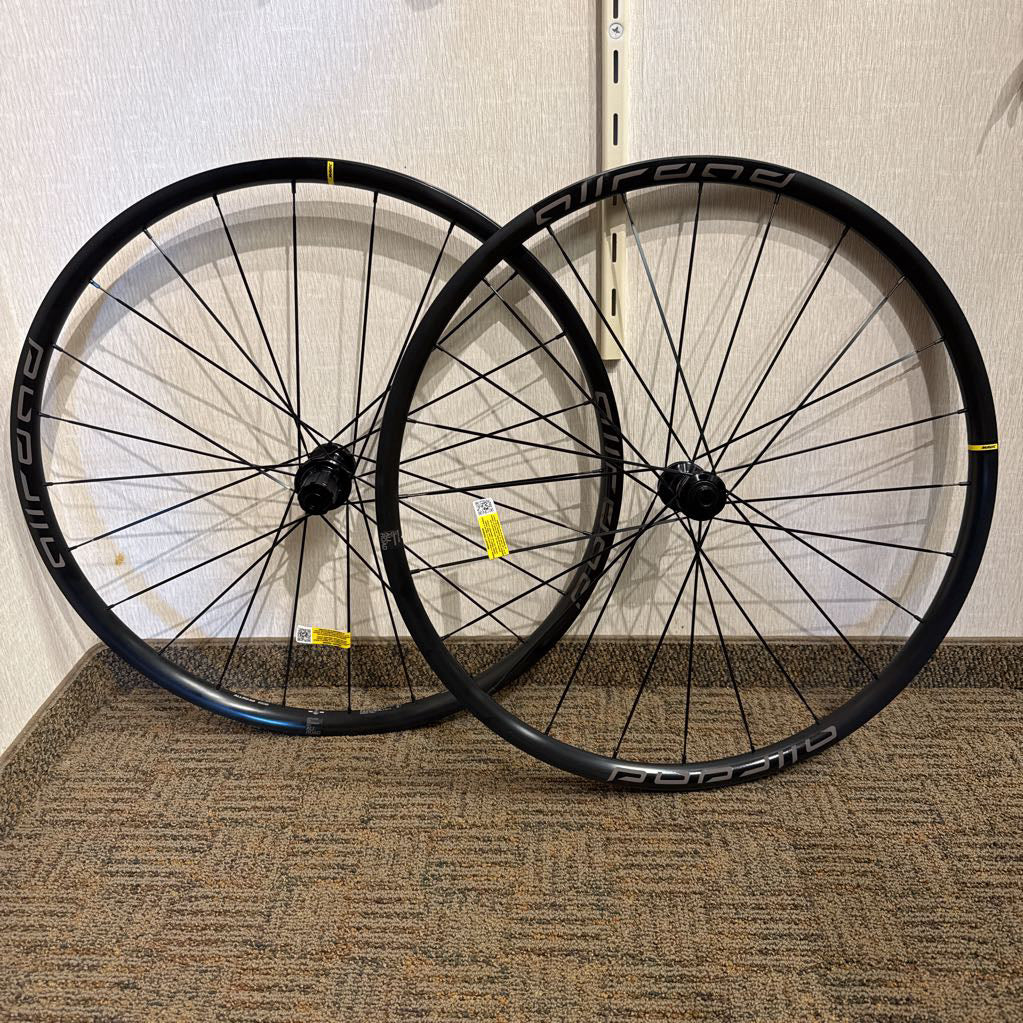 Mavic Allroad 650b Wheelset (NEW)