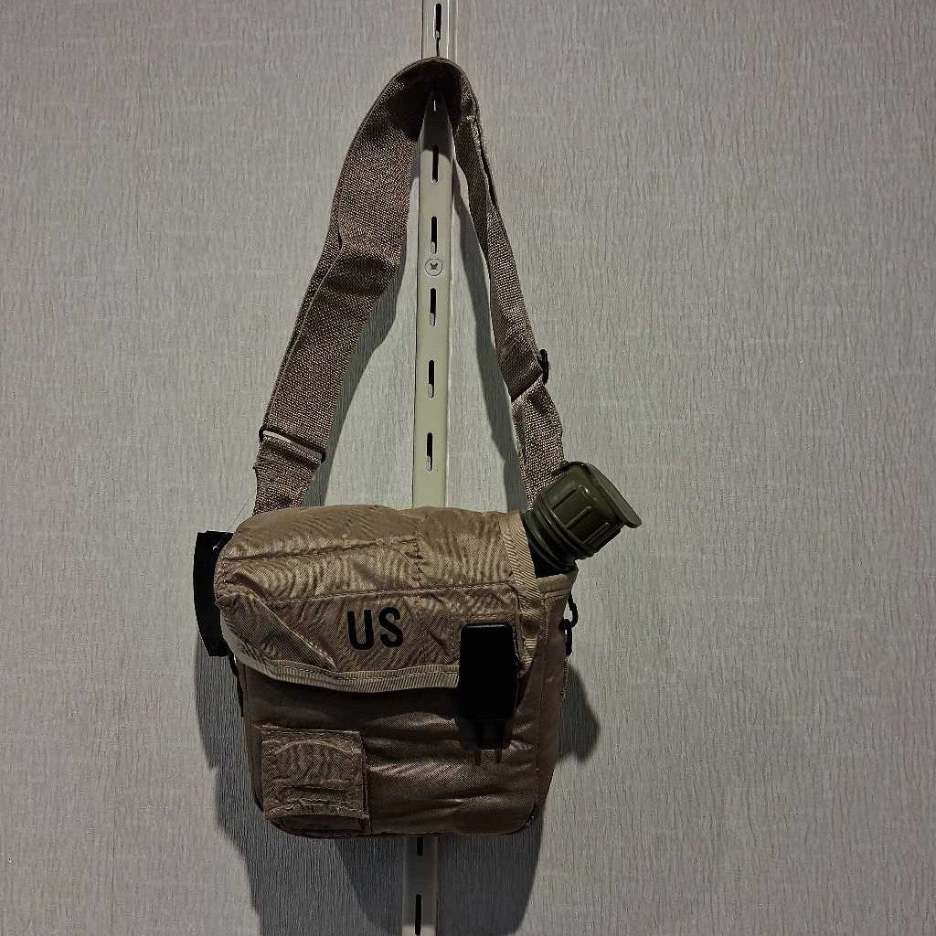2 Qt US Military Canteen Cover w/ Bladder