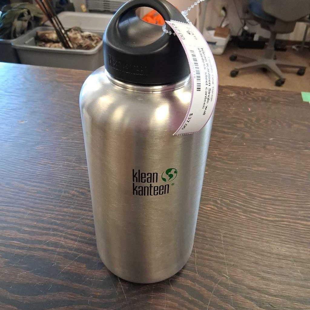 Single wall stainless steel canteen