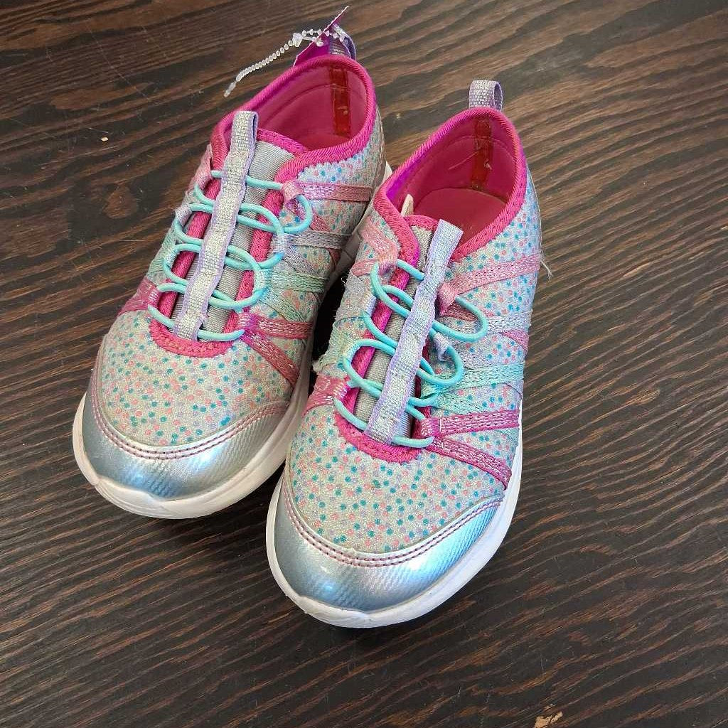 Pull-on Sneaker