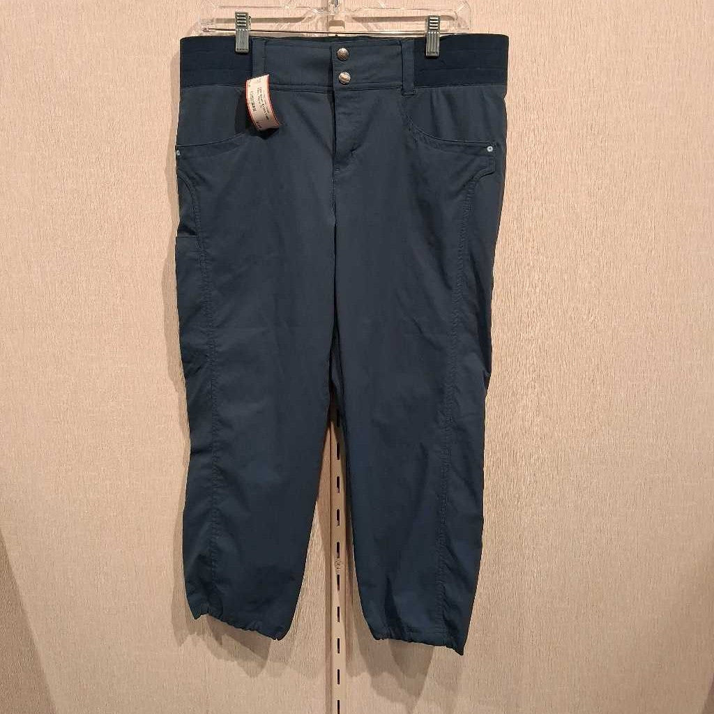 Active Capri Pants