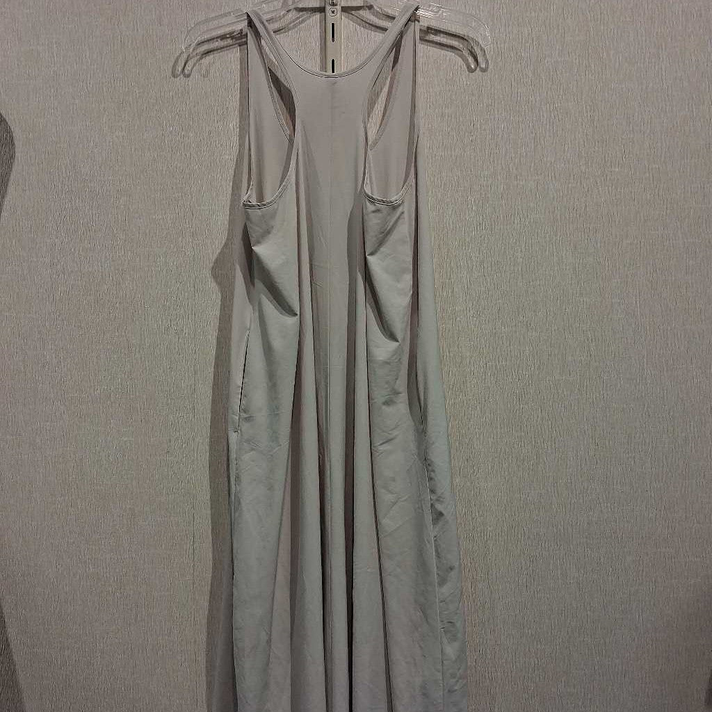 Sleeveless Hi-Lo Maxi Dress