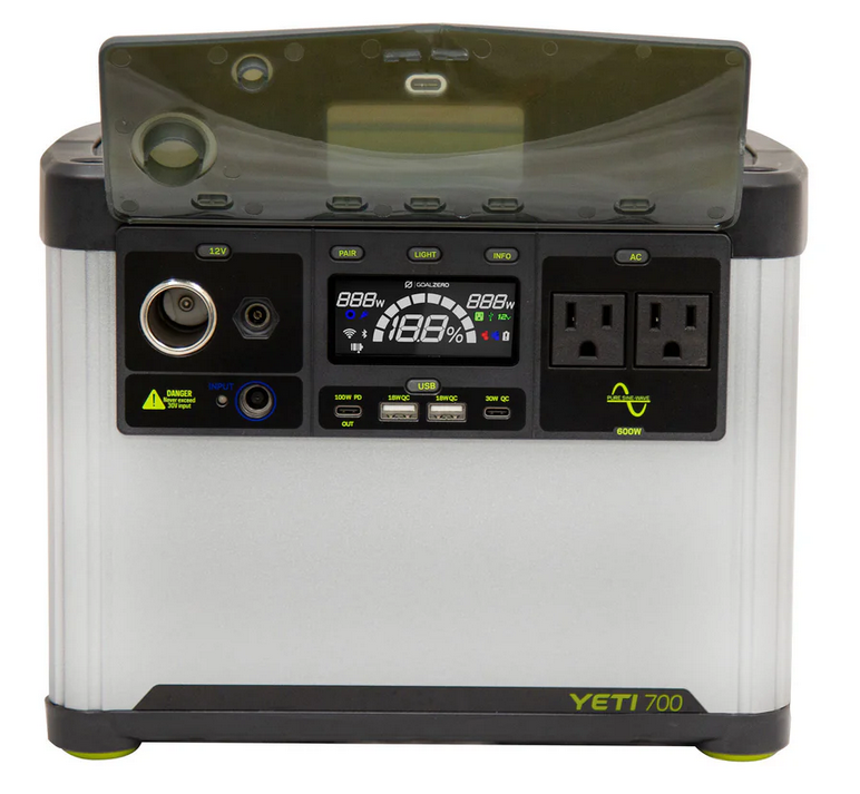 Yeti 700 power bank