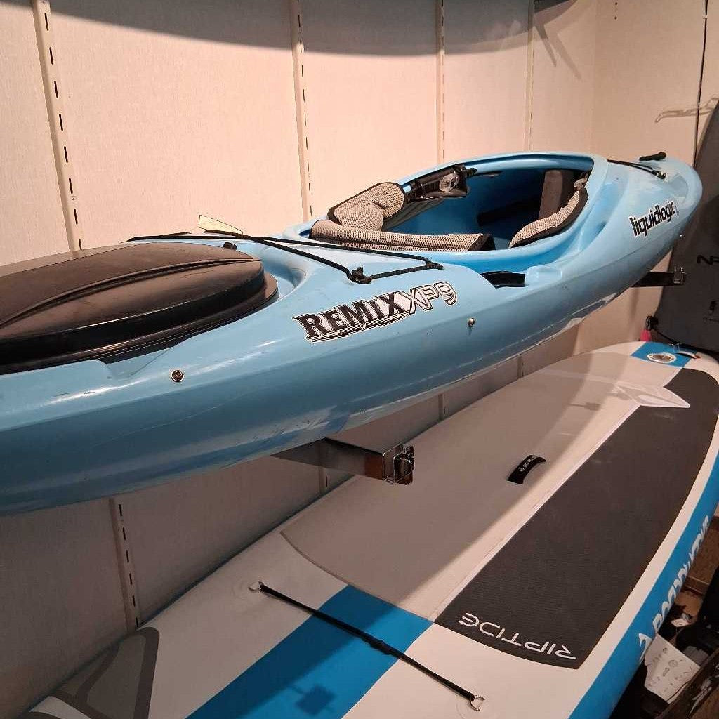 Remix XP9 kayak
