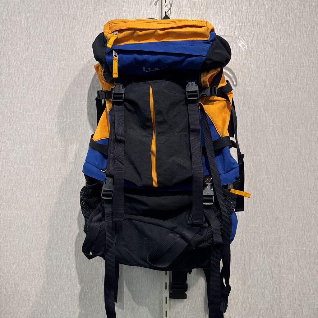 Internal frame backpack