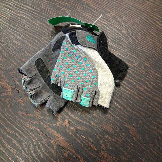 Fingerless Gloves