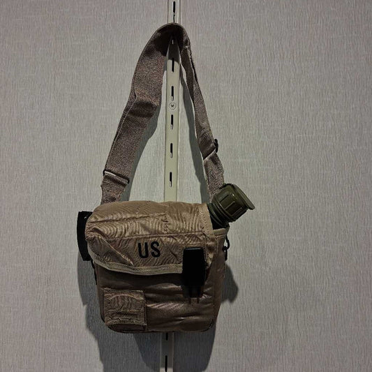 2 Qt US Military Canteen Cover w/ Bladder