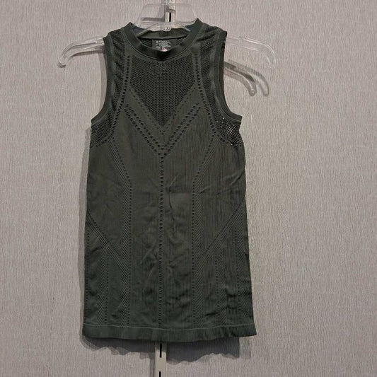Mesh tank