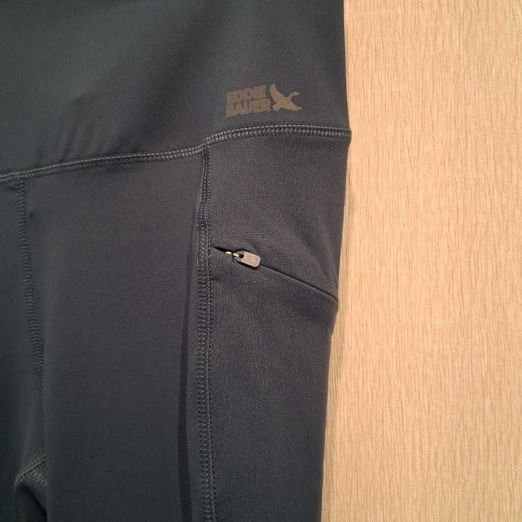 Technical Leggings w/ Pockets