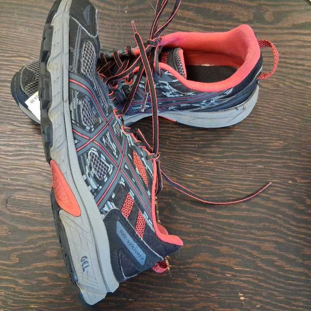 Gel Venture 6 Hiking Shoes