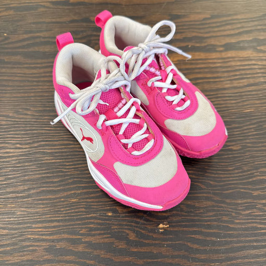 Playmaker Pro shoe, youth