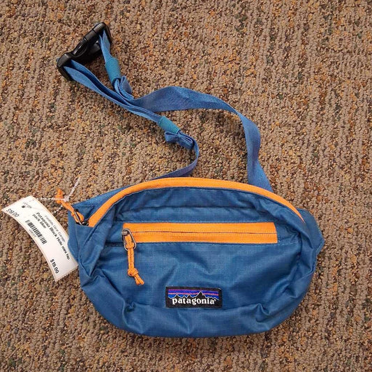 Black Hole mini hip pack