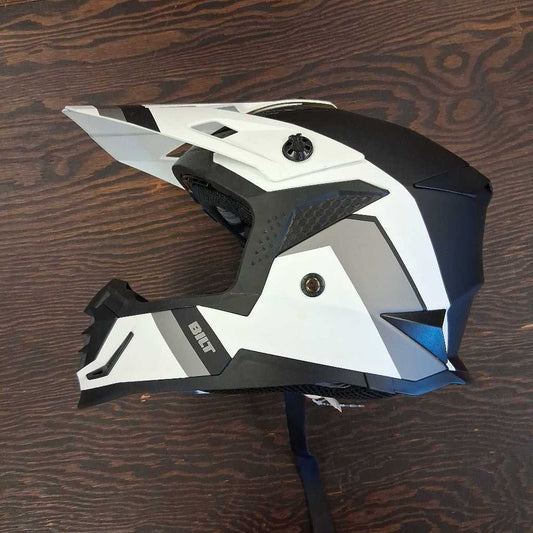 DOT Lux Motorcycle Helmet