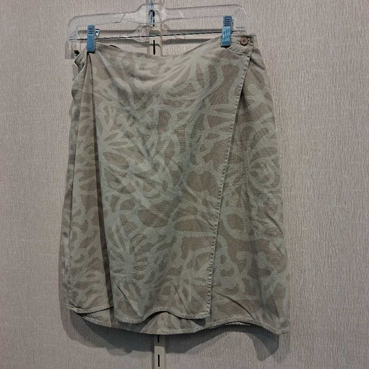 Skirt with Floral Print