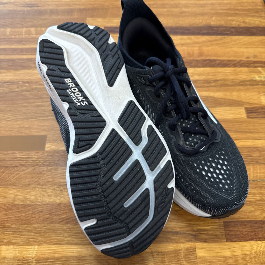 Glycerin 23 running shoe, womens