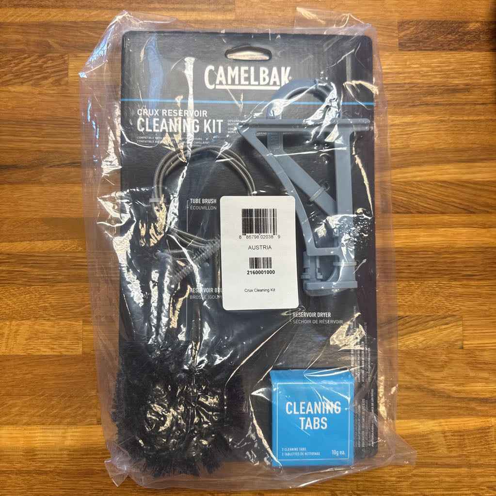 Crux Cleaning Kit (NWT)
