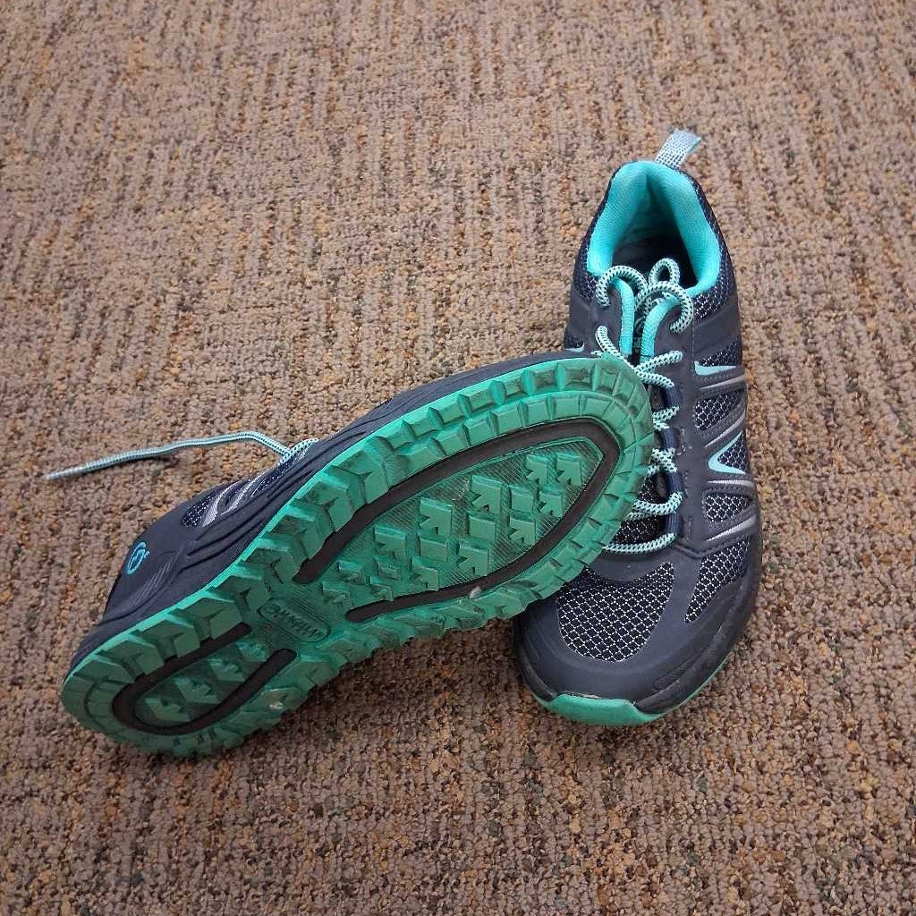 Hiking Shoes Women's