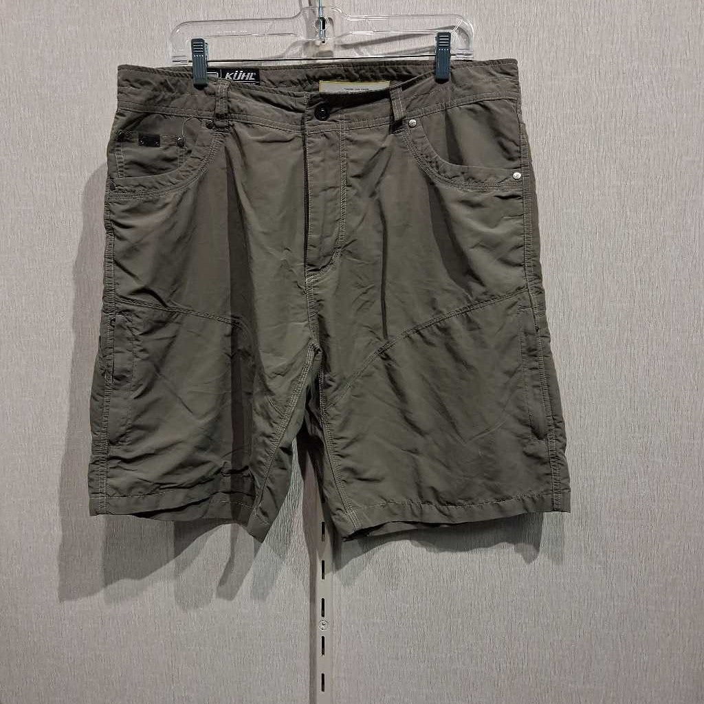 8 pocket short, mens