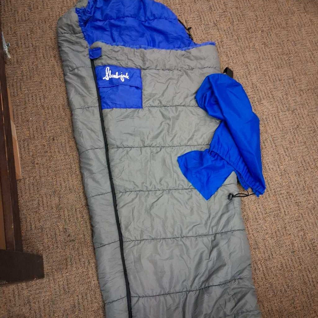 Sleeping Bag w/ stuff sack