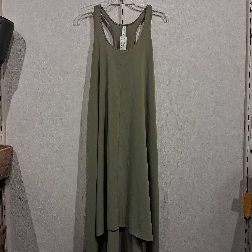 Sleeveless Hi-Lo Maxi Dress