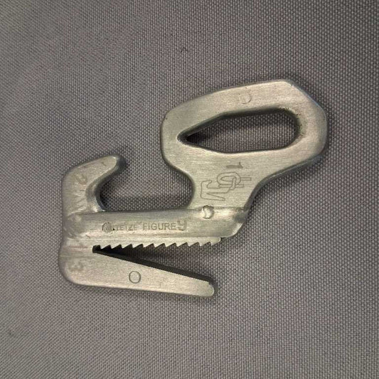 Figure 9 Rope Tightner (for 1/16" to 3/16" Rope)