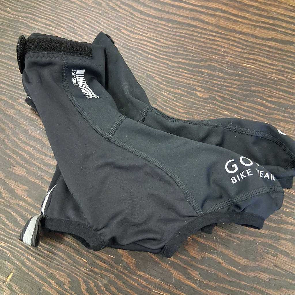 Shoe covers (pair)