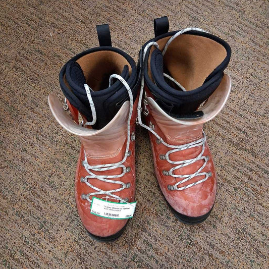 Omega ice climbing boot, mens