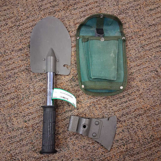 Survival spade/hatchet