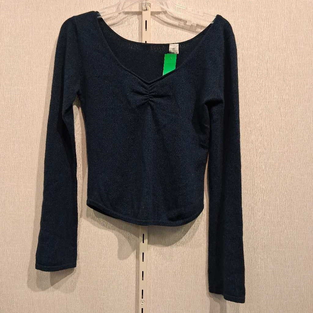 Cashmere V-neck sweater