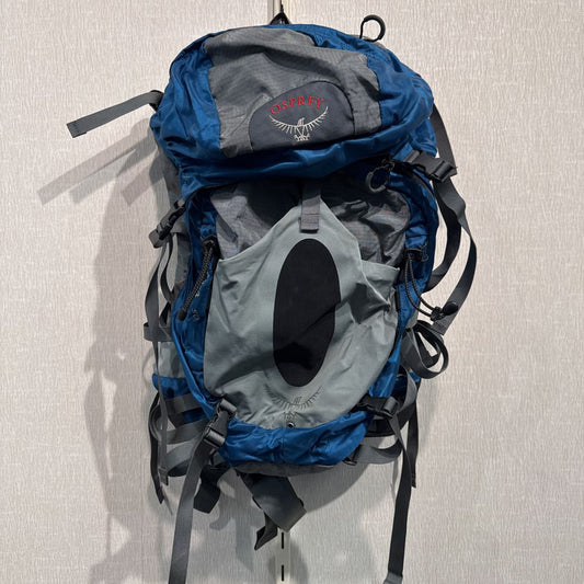 Aura 50 women's backpack