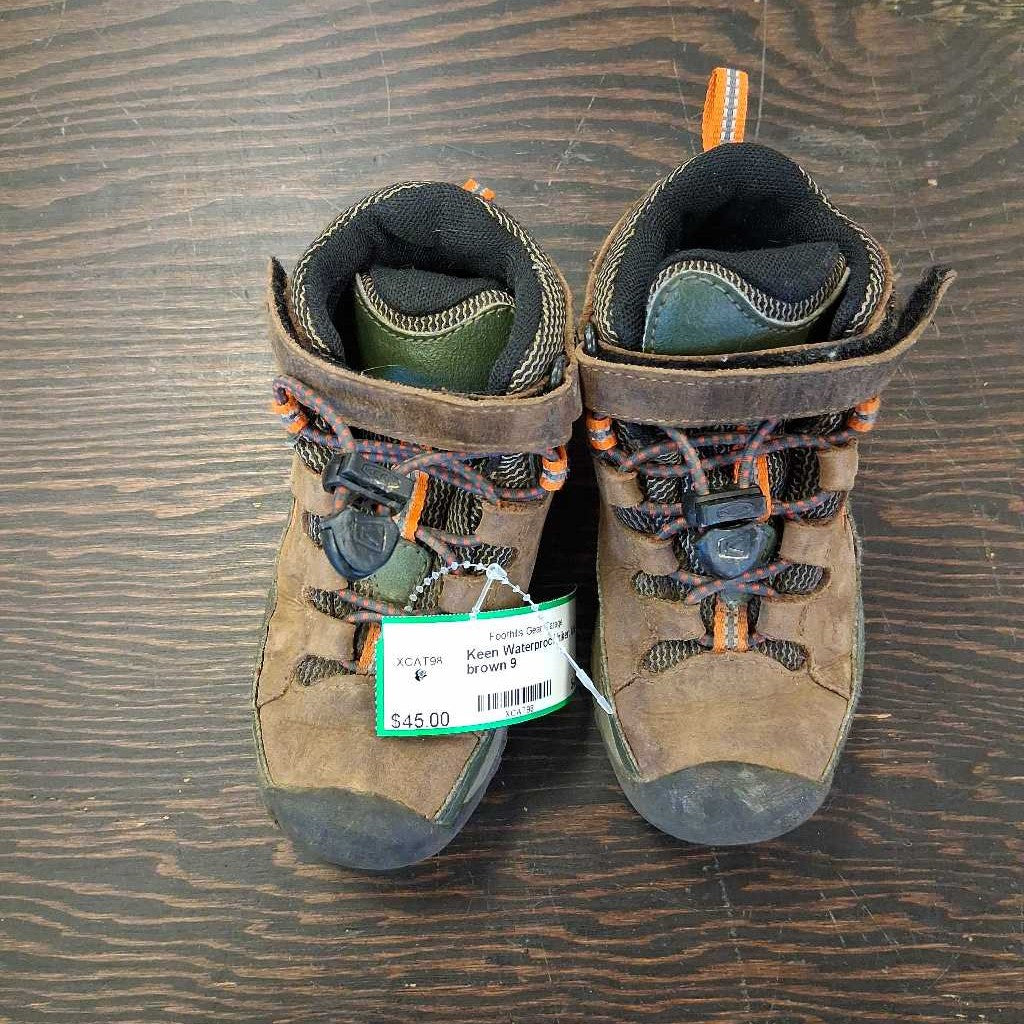 Waterproof hiker, kids