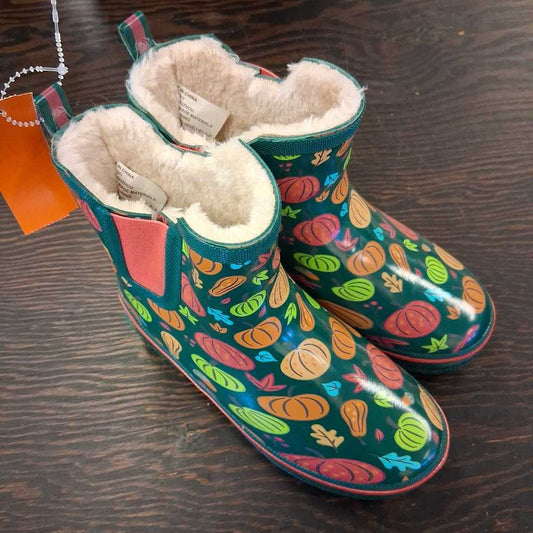 Sherpa Lined Pumpkin Rain Boots